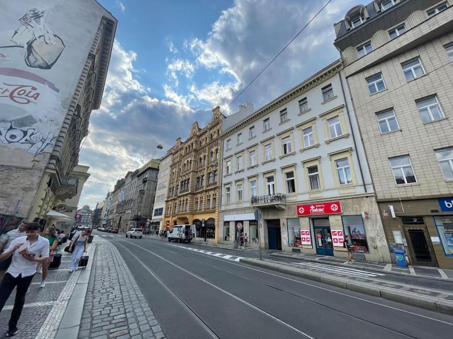 Contemporary Jindrisska Apartment Prag Eksteriør billede