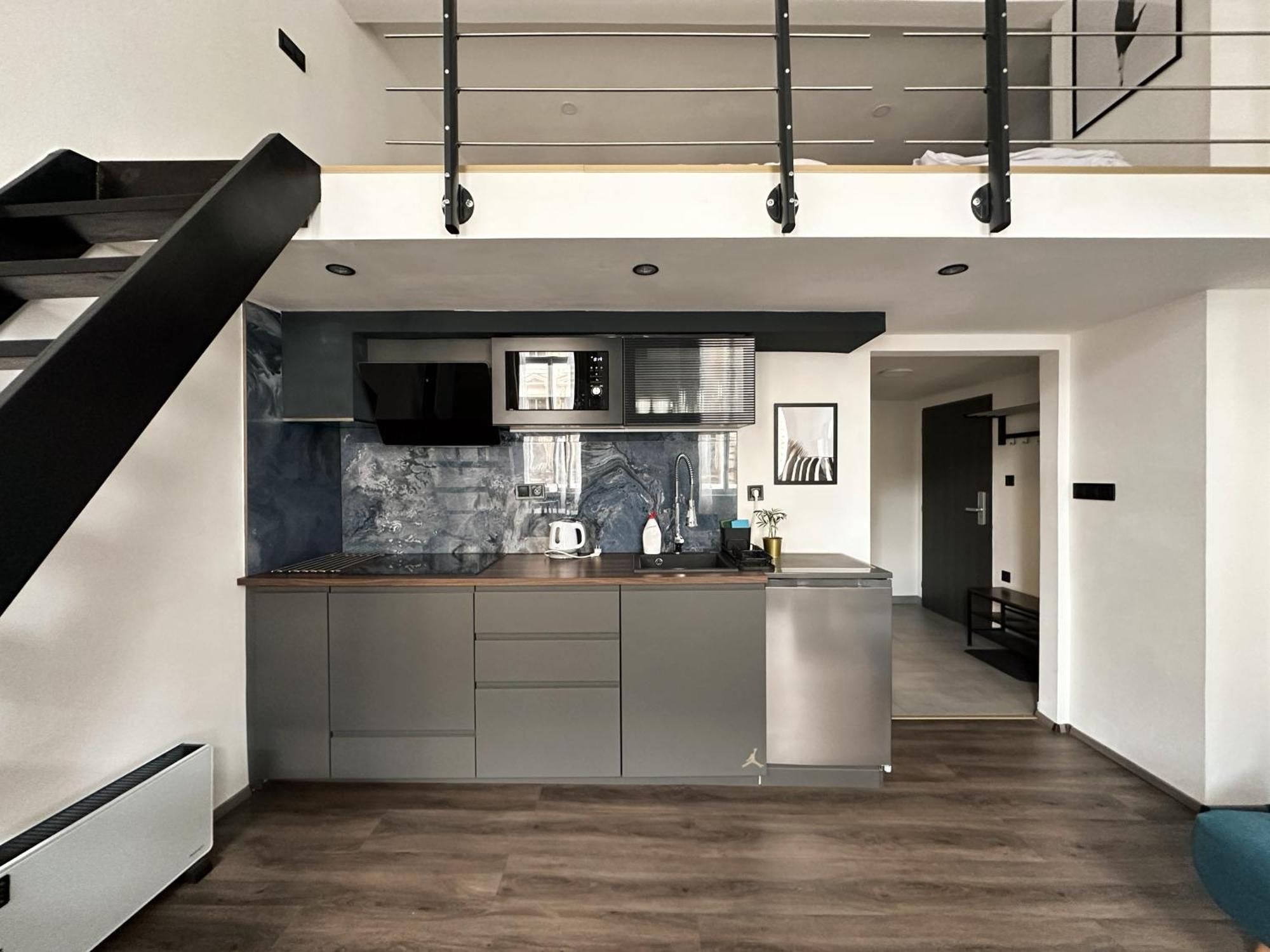 Contemporary Jindrisska Apartment Prag Eksteriør billede