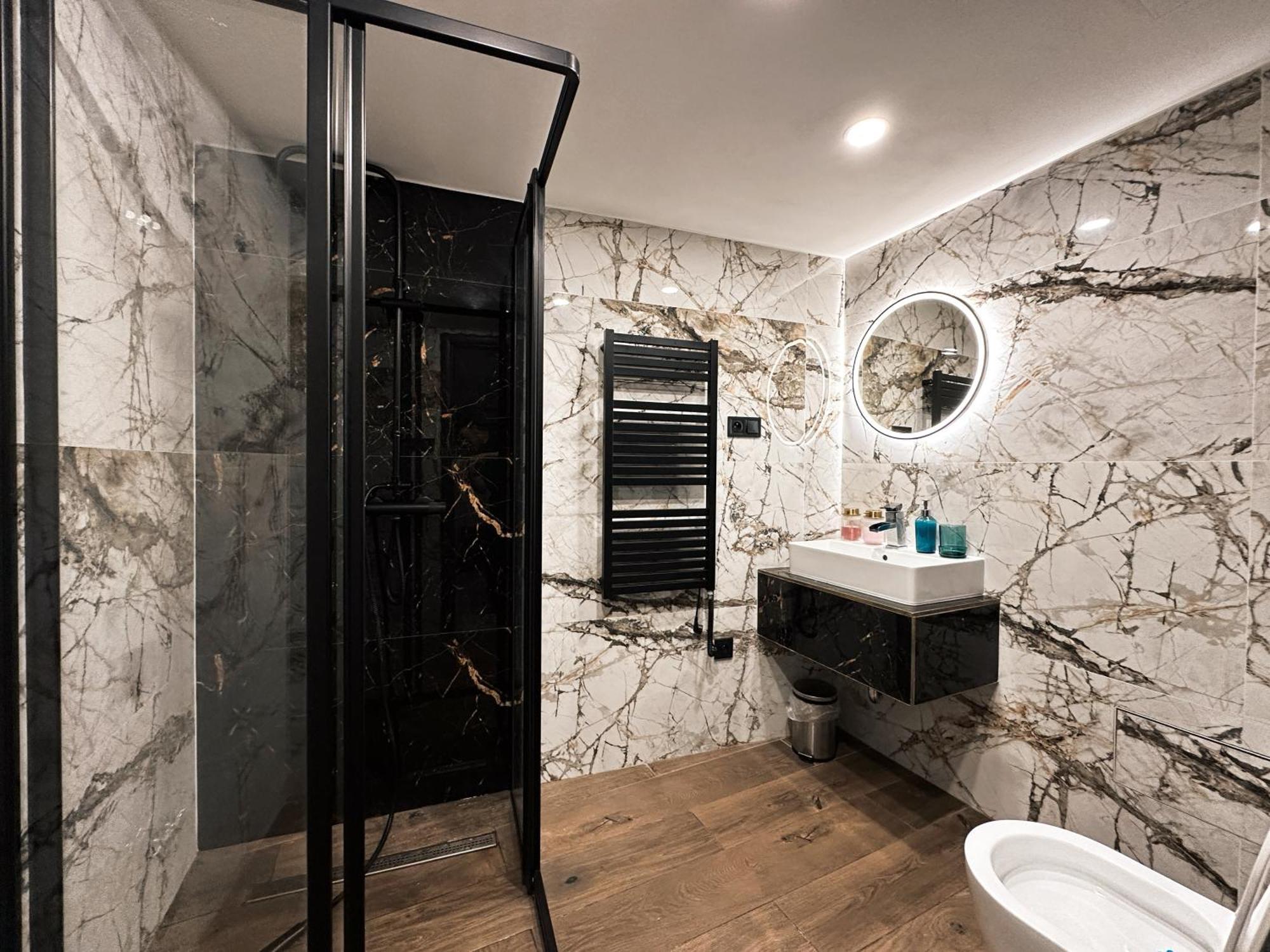 Contemporary Jindrisska Apartment Prag Eksteriør billede